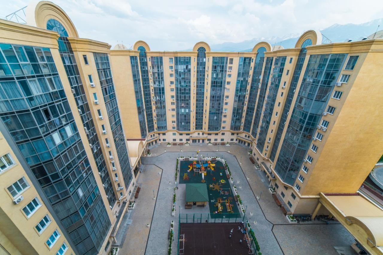Hotel Manica Vavilon Almaty Extérieur photo